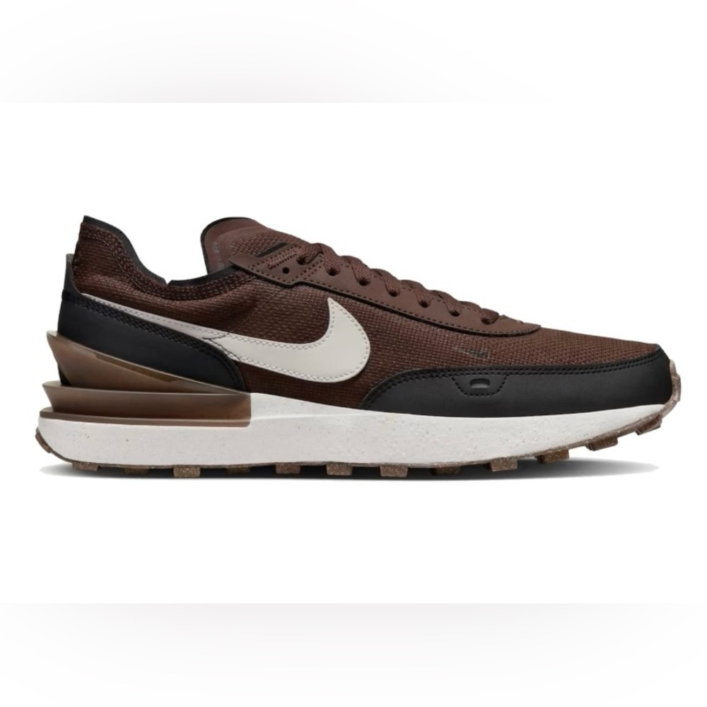 🆕 Nike’s Waffle One